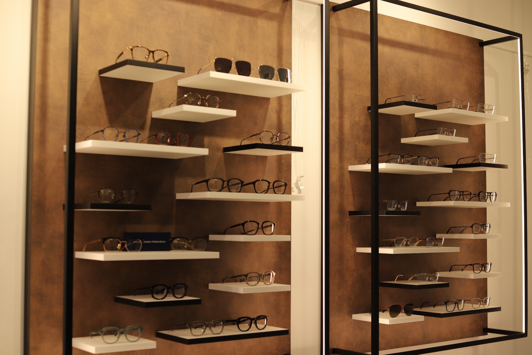 Showroom 4